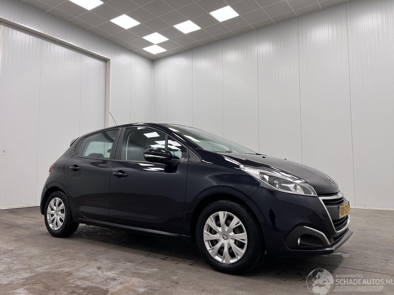 Peugeot 208 1.2 PureTech 5-drs Navi Airco