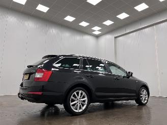 Skoda Octavia Combi 1.6 TDI Greentech JOY Navi Clima picture 2