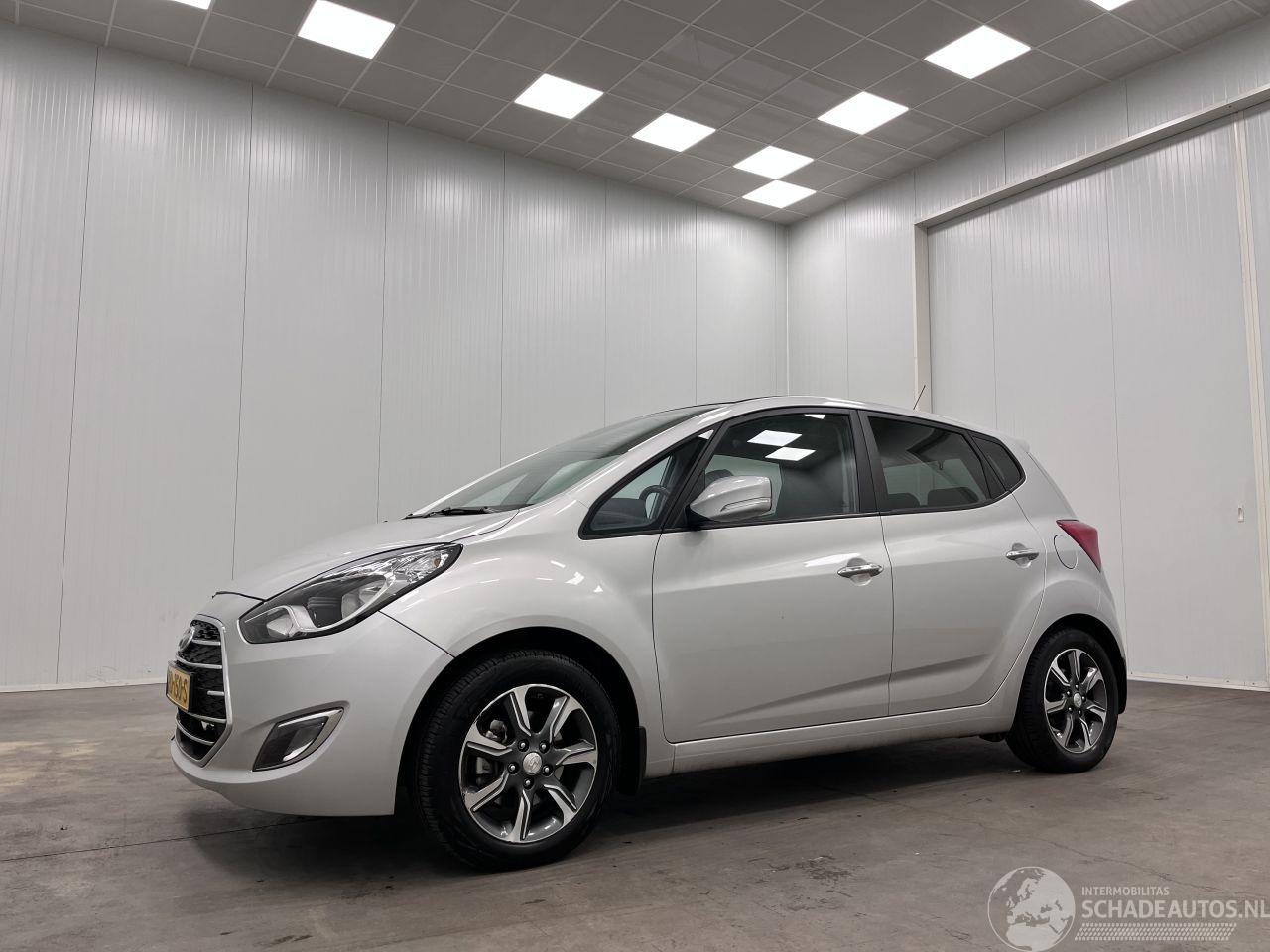 Hyundai Ix20 1.6i Autom. Panoramadak  Navi Clima