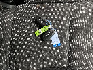 Peugeot Partner 1.5 BlueHDi Autom. Navi Clima picture 14