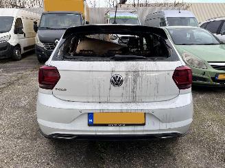 Coche accidentado Volkswagen Polo 1.6 TDI Comfortline 2018/1