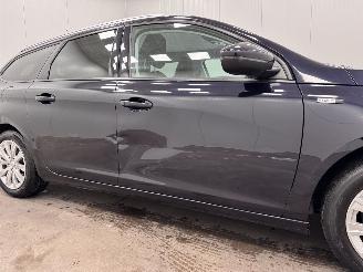 Peugeot 308 SW 1.2 PureTech Style Navi Clima picture 18