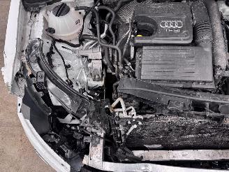 Audi Q3 1.4 TFSI S-Tronic S-Line Navi Clima picture 16