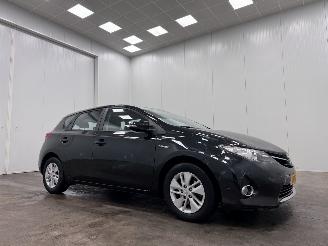 Damaged car Toyota Auris 1.8 Hybrid Aspiration Clima 2013/4