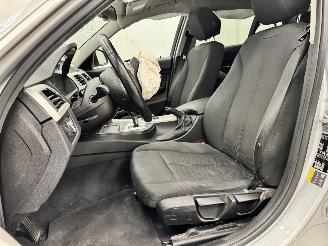 BMW 3-serie 330e Autom. Executive Navi Clima picture 9