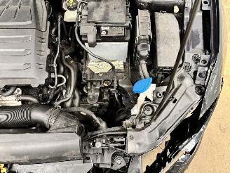 Volkswagen Polo 1.0 TSI 5-drs Navi Clima picture 16