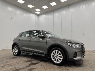 uszkodzony samochody osobowe Audi A1 30 TFSI S-Tronic Allstreet Navi Airco 2025/4