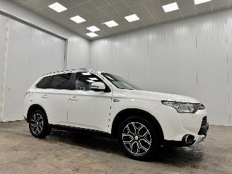  Mitsubishi Outlander 2.0 PHEV 4WD Limited Edition X-Line Navi Clima 2015/5