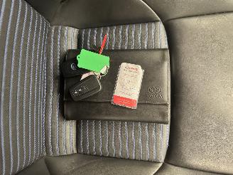 Toyota Rav-4 2.5 Hybrid AWD Bi-Tone Navi Clima picture 14