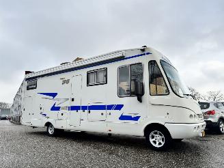 Vaurioauto  campers Concorde  Charisma i800H Airco 2000/8