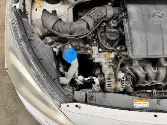 Hyundai I-10 1.0i i-Motion Comfort Airco picture 15