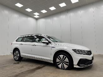 skadebil auto Volkswagen Passat 1.4 TSI PHEV GTE Navi Clima 2021/5