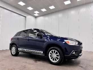 krockskadad bil auto Mitsubishi ASX 1.6i Intro Edition ClearTec Clima 2011/1