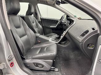 Volvo Xc-60 2.0 D4 Autom. Panoramadak Navi Clima picture 10