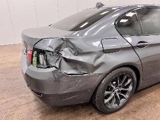 BMW 5-serie 520i Autom.Luxury Navi Clima picture 17