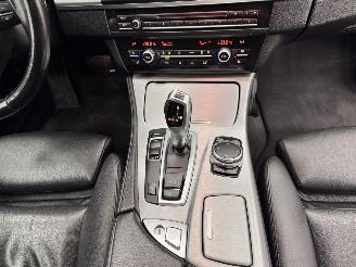 BMW 5-serie 520i Autom.Luxury Navi Clima picture 13