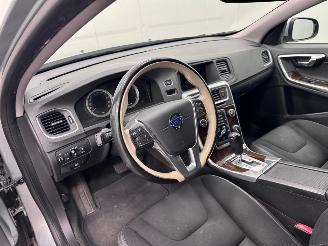 Volvo V-60 2.0T 149kw Autom. Summum Navi Clima picture 8