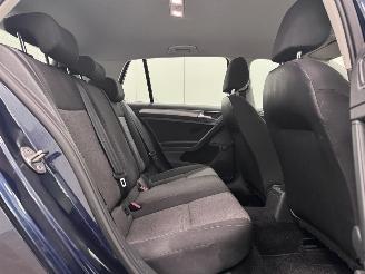 Volkswagen Golf 1.6 TDI 77kw Trendline 5-drs Airco picture 12
