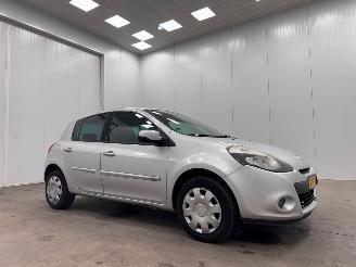 Avarii autoturisme Renault Clio 1.2 Night & Day 5-drs Airco 2011/11
