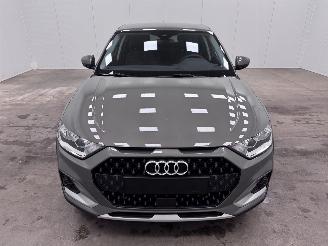 Audi A1 30 TFSI S-Tronic Allstreet Navi Clima picture 5