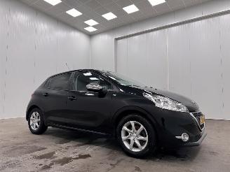 škoda osobní automobily Peugeot 208 1.2 PureTech Style 5-drs Navi Airco 2015/5