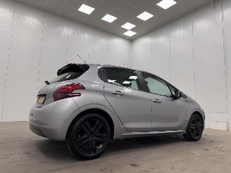 Peugeot 208 1.2 PureTech Signature 5-drs Navi Airco picture 2