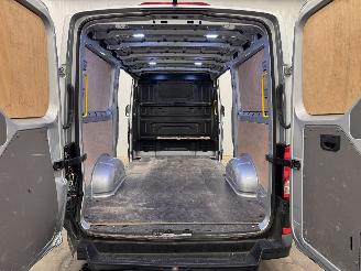 Volkswagen Crafter 2.0 TDI DSG L3H2 Navi Clima picture 7