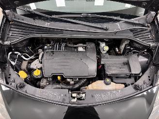 Renault Clio 1.2 Authentique 5-drs Airco picture 15