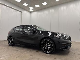 Auto incidentate BMW 1-serie 118i Autom. High Executive Edition 5-drs Navi Clima 2020/8