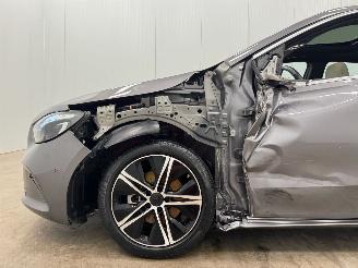 Mercedes B-klasse 180 Luxury Line Panoramadak Navi clima picture 18