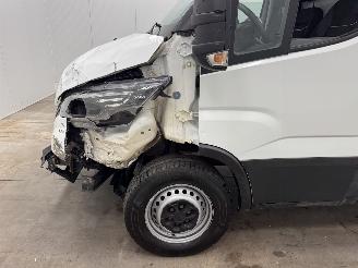 Iveco Daily 35-180 Hi-Matic 3.0 L2H2 Navi Clima picture 19