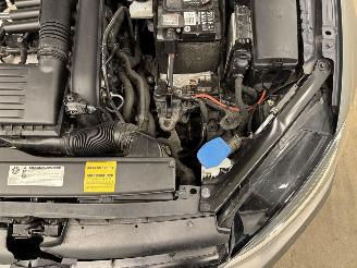 Volkswagen Golf 1.4 TSI Business R Navi Clima picture 16