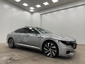 krockskadad bil auto Volkswagen Arteon 2.0 TSI 4Motion Business R Panoramadak Navi Clima 2017/7