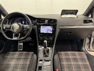 Volkswagen Golf 2.0 TSI GTI Performance Panoramadak Navi Clima picture 13