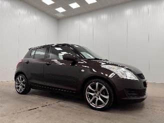 Suzuki Swift 1.2 Bandit EASSS 5-drs Airco picture 1
