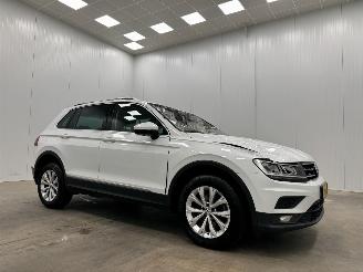krockskadad bil auto Volkswagen Tiguan 1.5 TSI DSG Navi Clima 2019/2