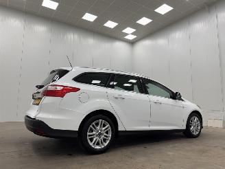 Ford Focus Wagon 1.0 EcoBoost Clima picture 2
