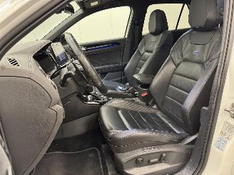 Volkswagen T-Roc 2.0 TSI 4Motion R Panoramadak Navi Clima picture 9