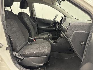 Kia Picanto 1.0 MPi ComfortPlusLine Airco picture 9