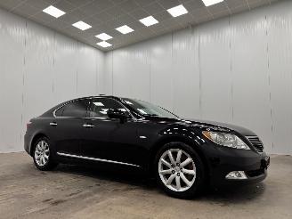 Vaurioauto  passenger cars Lexus LS 460 Luxury 2007/3