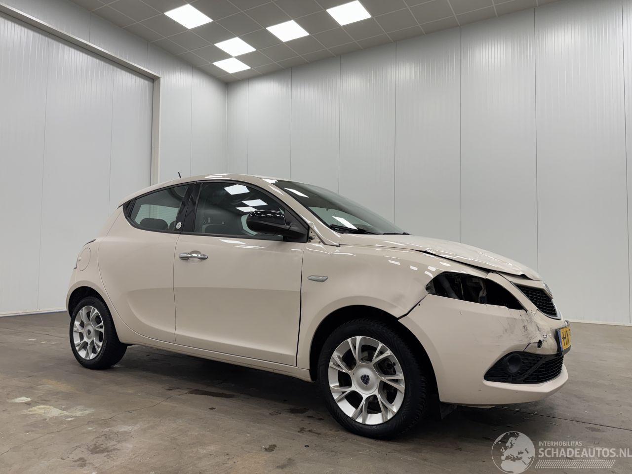 Lancia Ypsilon 1.2 Opening Edition Navi Airco