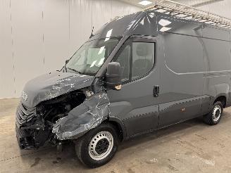 Iveco Daily 35-180 Hi-Matic L2H2 Navi Clima picture 20