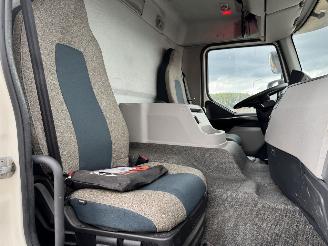 Volvo FE Autom. 6x2 HIAB Kraan Kipper 3-Zijdig picture 11