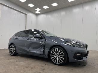 Voiture accidenté BMW 1-serie 118i Autom. High Executive Edition Panoramadak 2020/5