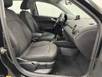 Audi A1 Sportback 1.0 TFSI S-Tronic S-line Navi picture 9