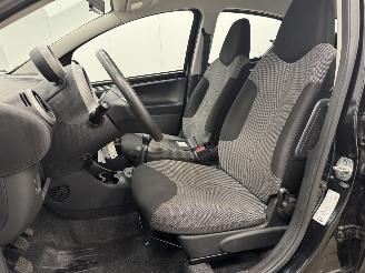 Toyota Aygo 1.0 VVT-i Aspiration 5-drs Airco picture 8