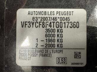 Peugeot Boxer 35 2.2 BlueHDI Autom. L3H3 Navi Clima picture 13