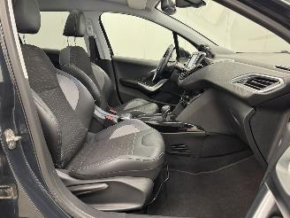 Peugeot 2008 1.2 Autom. Allure Panoramadak Navi Clima picture 10