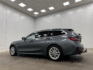 BMW 3-serie Touring 320e Autom. Edition Plus Navi Clima picture 3