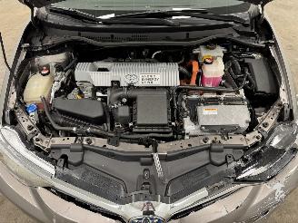 Toyota Auris Touring Sports 1.8 Hybrid Pro Panoramadak Navi Clima picture 14